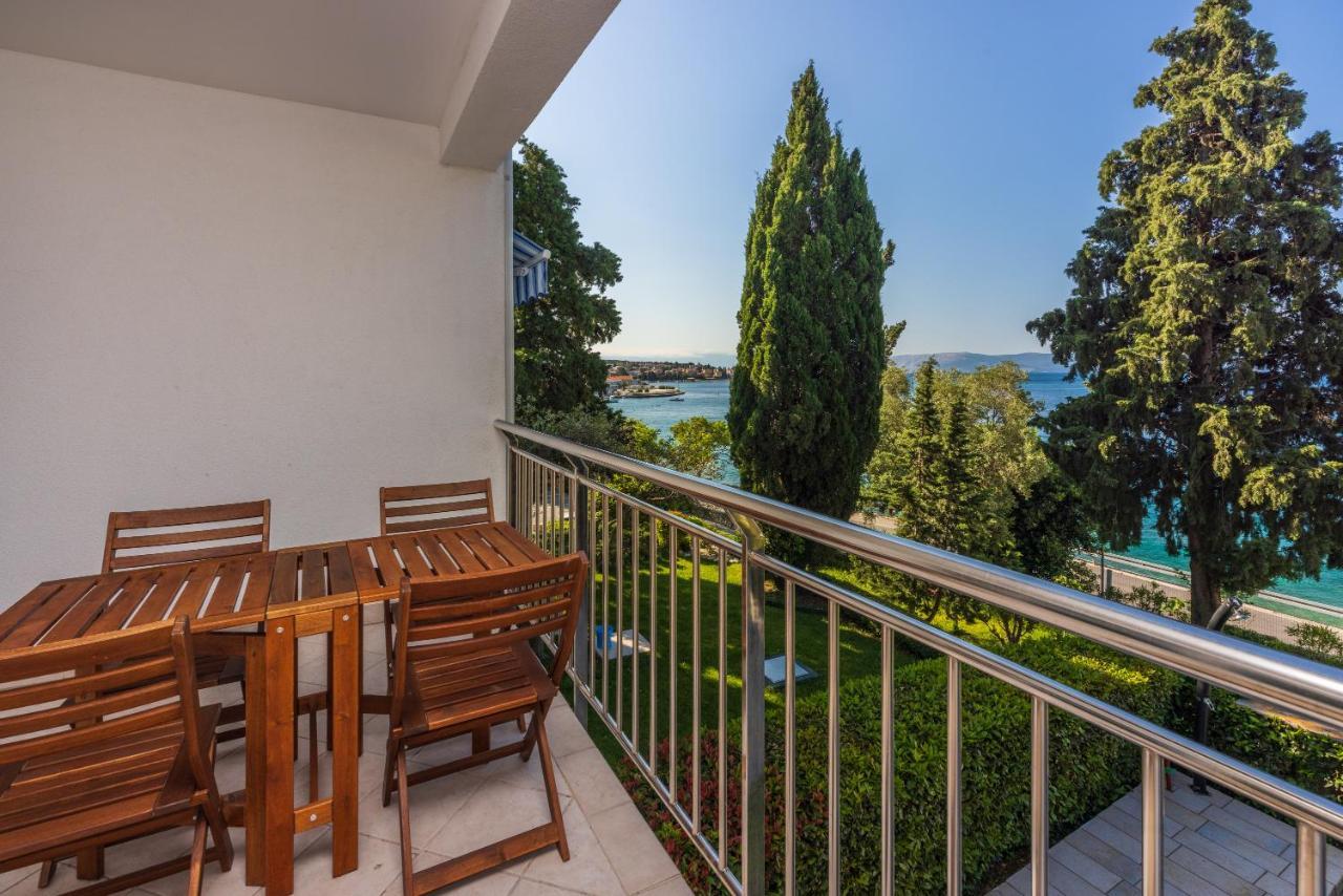 Apartmani Heta Alagic I Selce Esterno foto