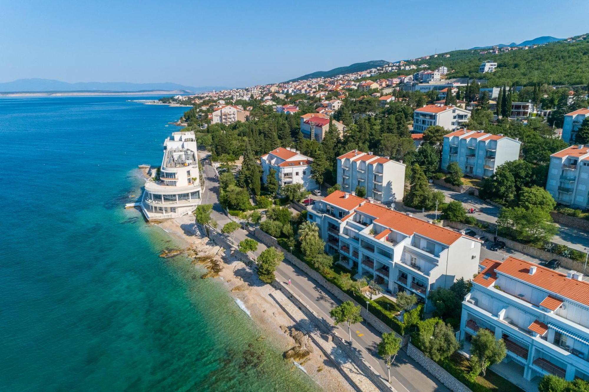 Apartmani Heta Alagic I Selce Esterno foto