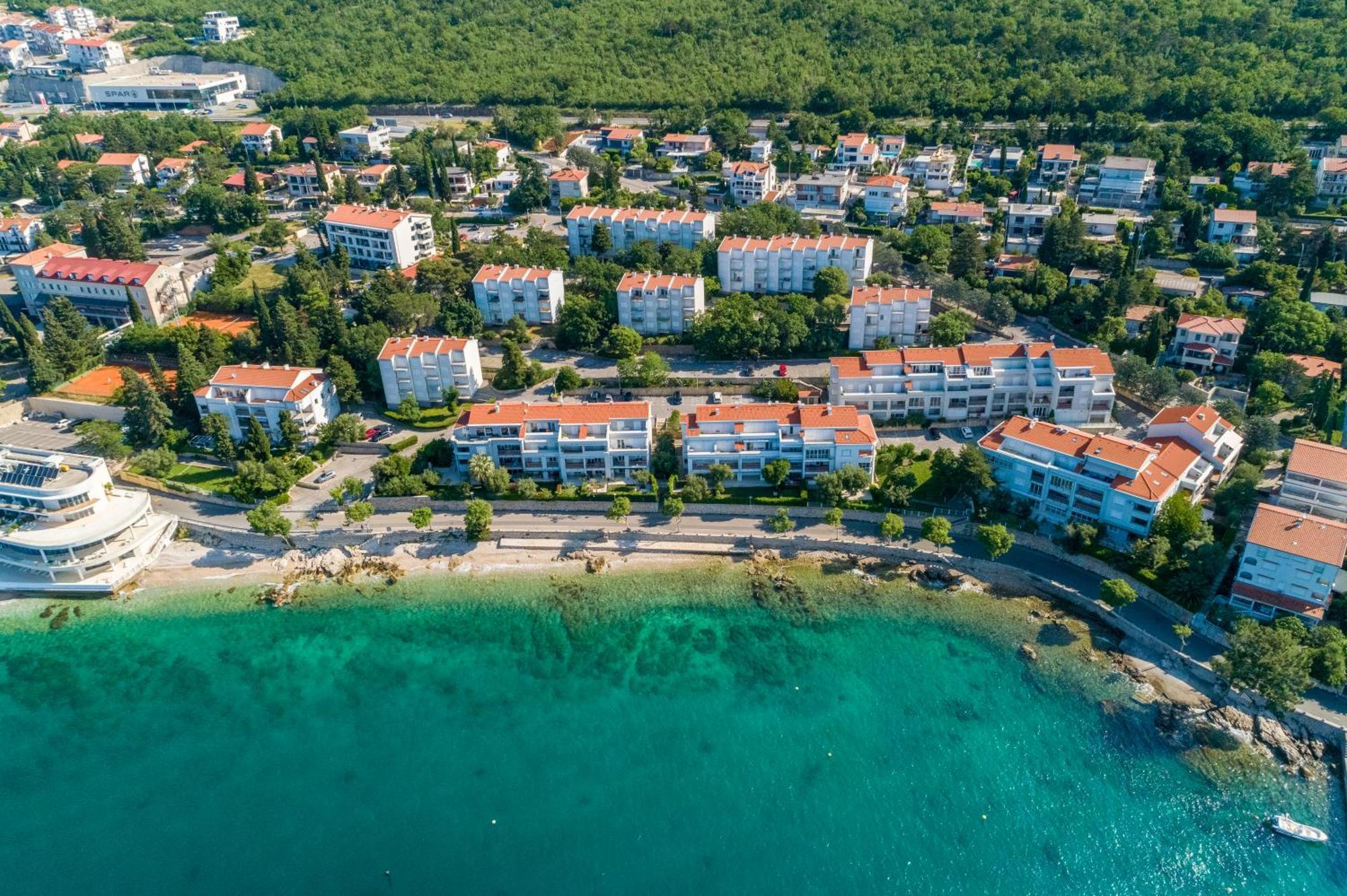 Apartmani Heta Alagic I Selce Esterno foto