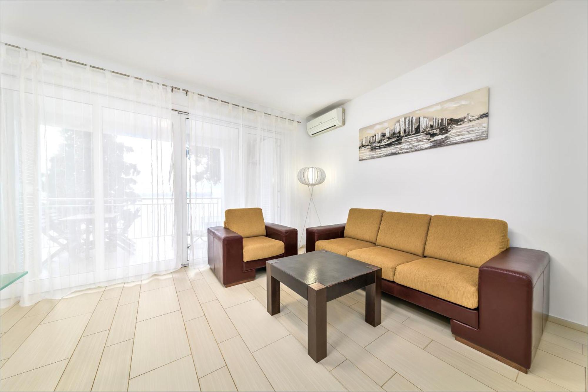 Apartmani Heta Alagic I Selce Esterno foto