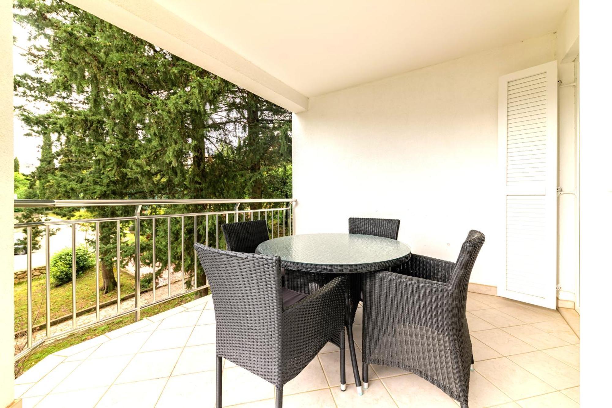 Apartmani Heta Alagic I Selce Esterno foto