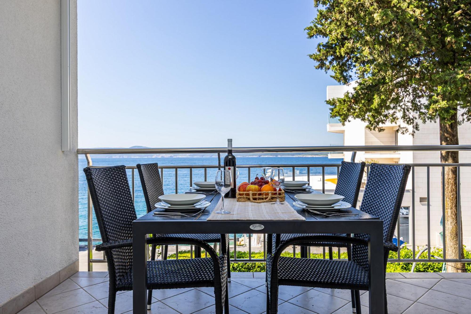 Apartmani Heta Alagic I Selce Esterno foto